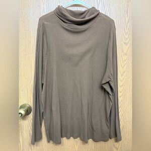 Old Navy Ribbed Long Sleeve Top in Brown